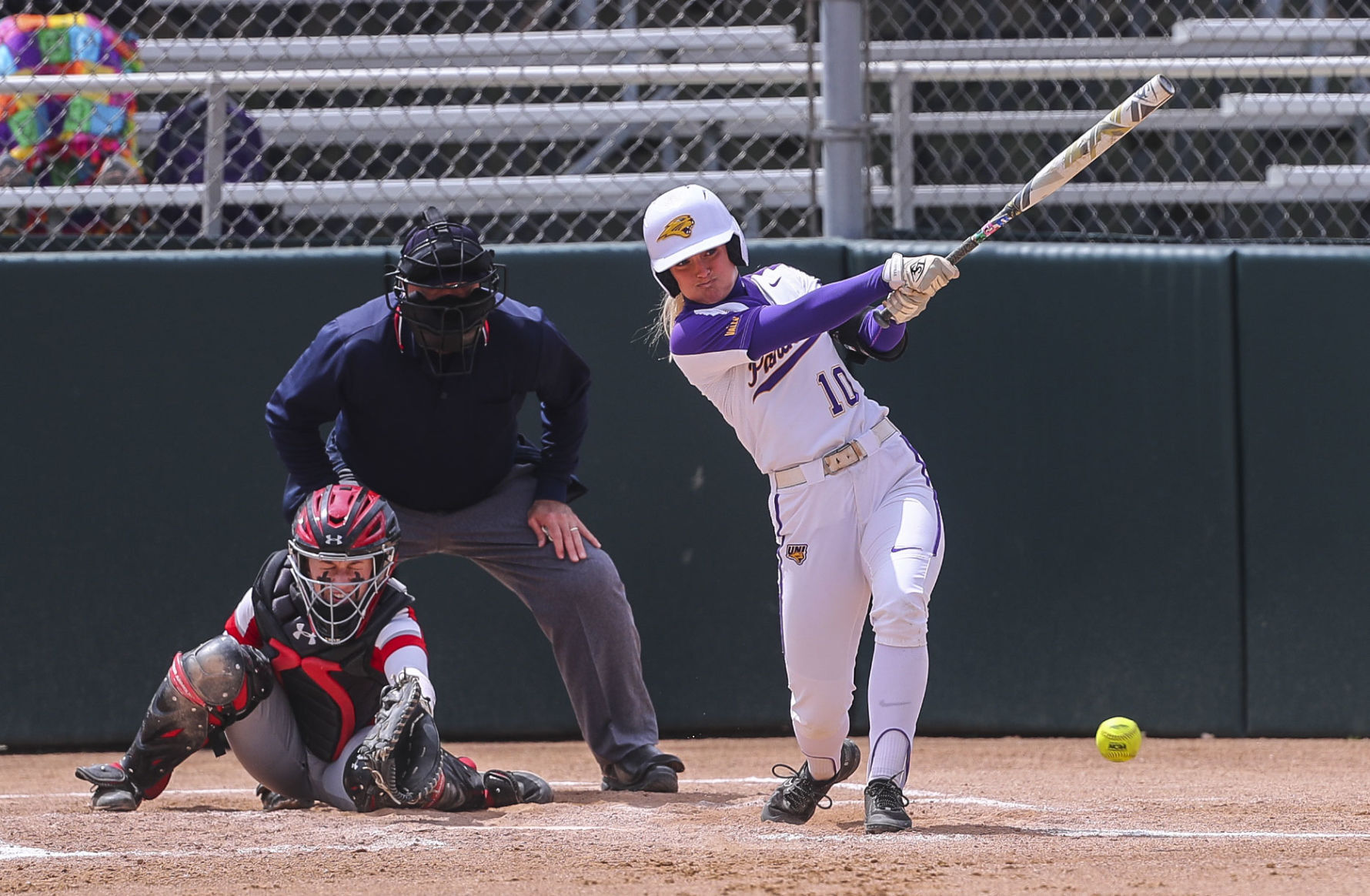 WSBall UNI vs. Bradley 9